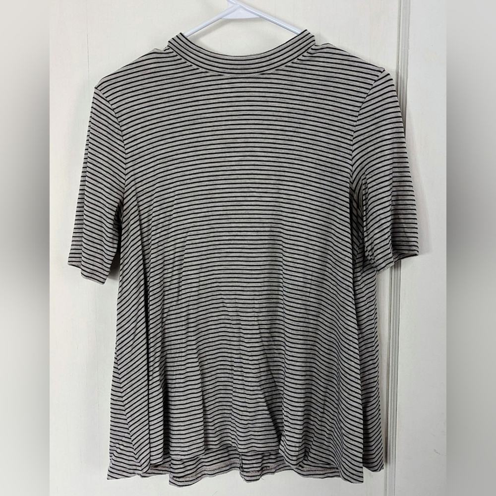 American Eagle Top